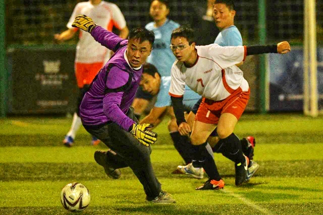 王晗:很多战术为麦克勒莫准备 希望他尽快注册